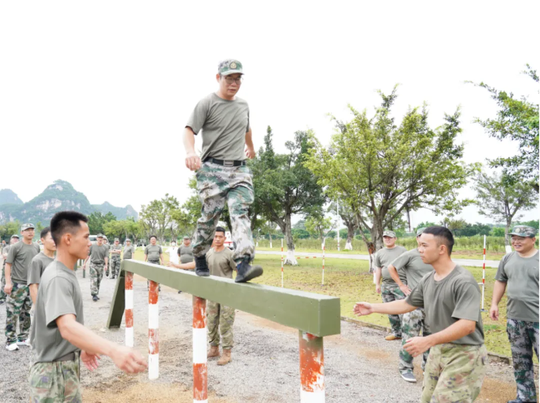 1752808236445790.jpg 660.jpg